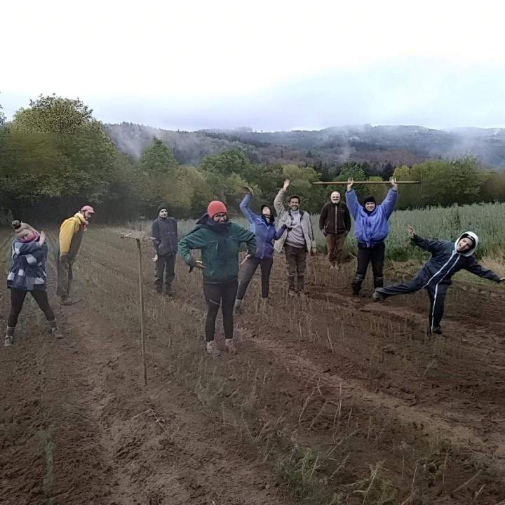 Lucie, Quentin, Fanny, Maoline, Thomas, Manon, Pascal, le FEU